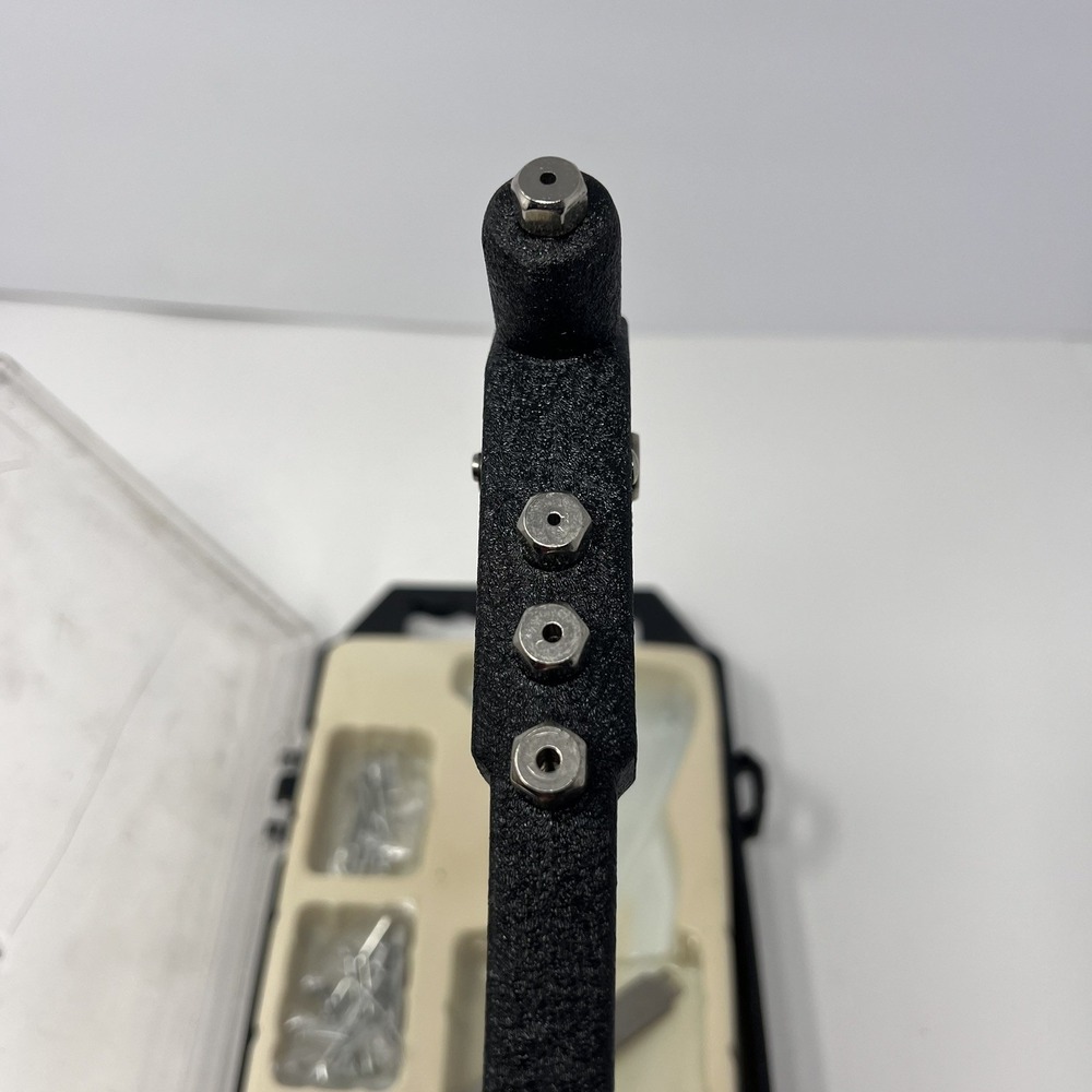 PERFORMANCE TOOL W2017C Hand Riveter Set - Rivet Set with Rivets Works Great - Picture 9 of 16